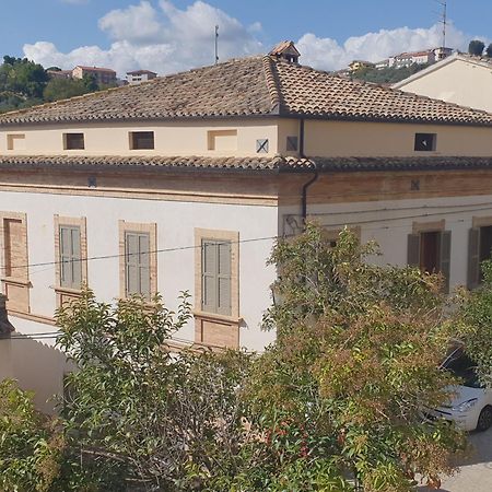 Casa Pilato Villa Loreto Aprutino Exteriör bild